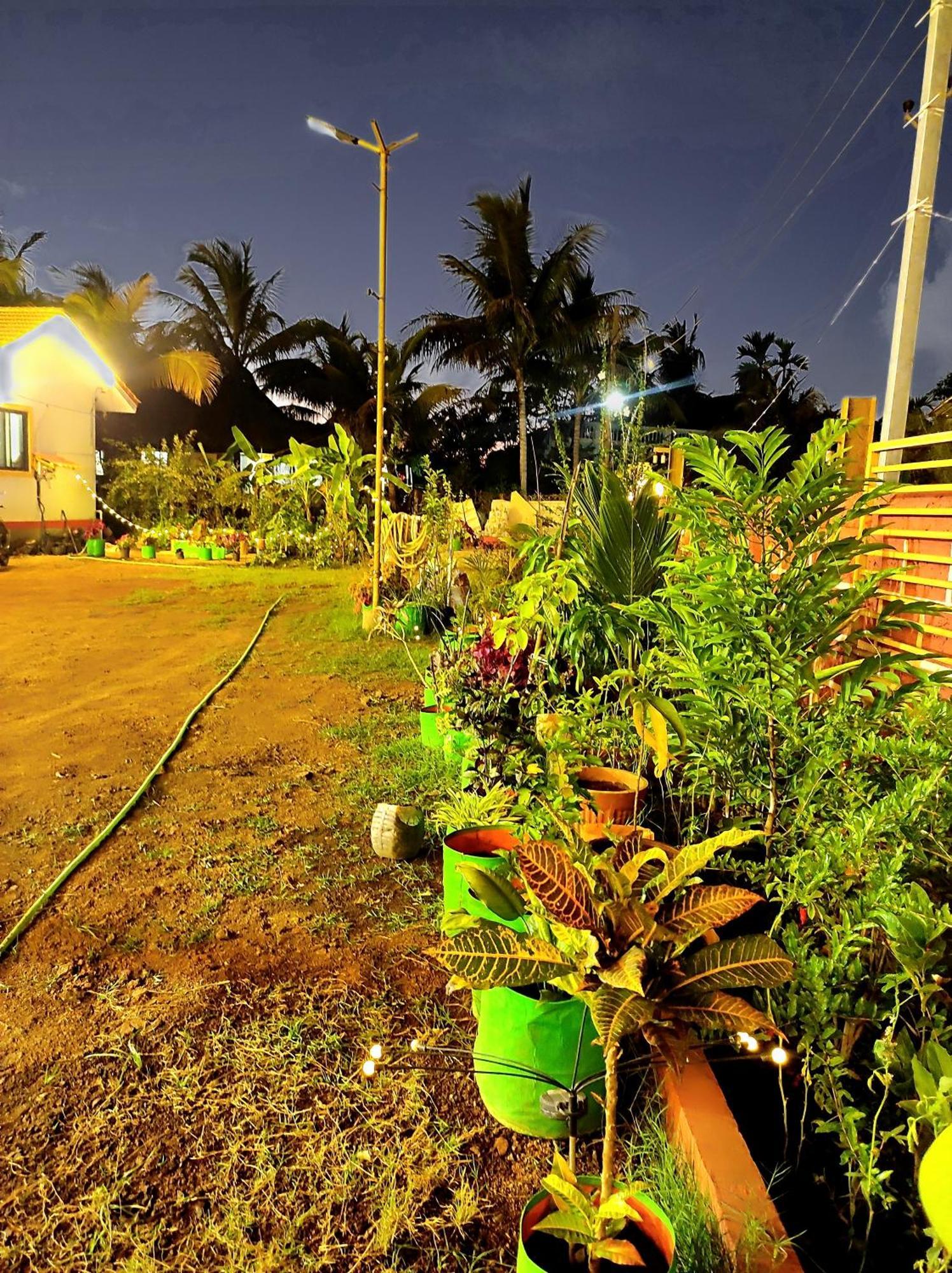 Suncrest Wood Stayz Alibag Exterior photo